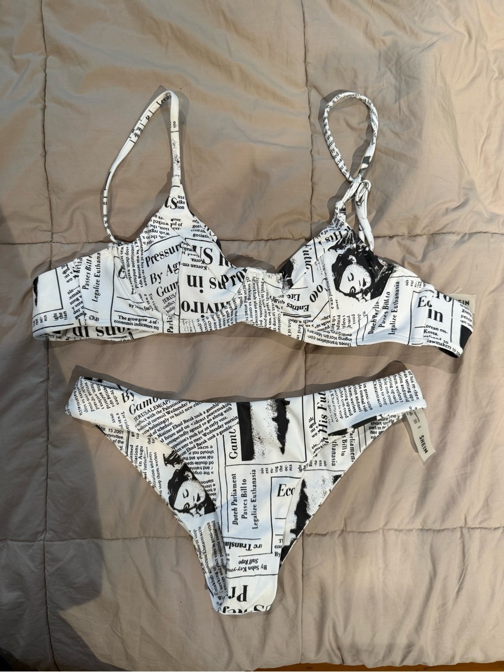 Newspaper Print Bikini Set - White & Black Women Swim